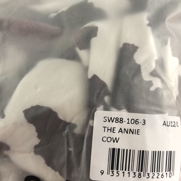 Princess Polly cow bikini set - Picture 9 of 10